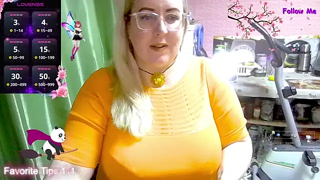 Ginesia online show from November 30, 11:44 am