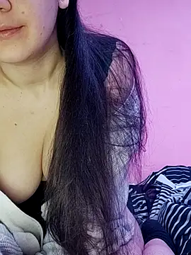 Snapshot of Amaya07 chatting on October 5, 1:51 am Amaya07 online show from October 5, 1:51 am