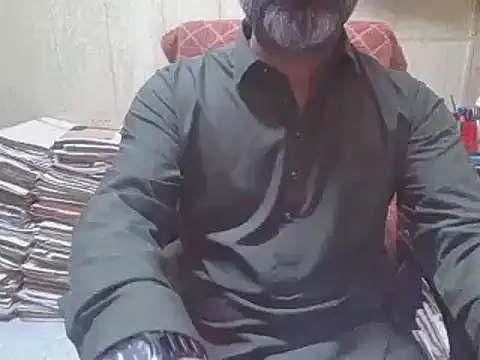 hairymaster95 online show from October 23, 4:33 am