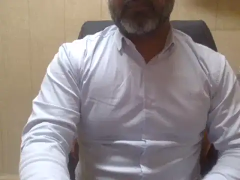 Snapshot of hairymaster95 chatting on February 6, 4:10 am hairymaster95 online show from February 6, 4:10 am
