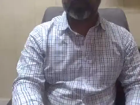 Snapshot of hairymaster95 chatting on February 21, 9:45 am hairymaster95 online show from February 21, 9:45 am