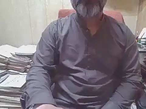 hairymaster95 online show from November 6, 4:16 am