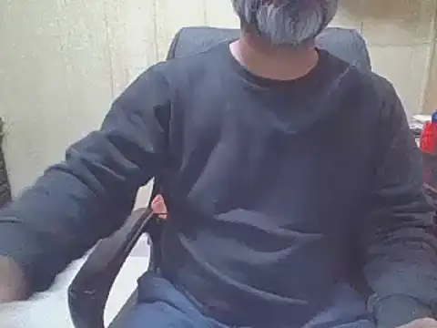 hairymaster95 online show from January 11, 7:04 am