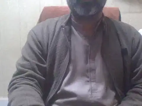 Snapshot of hairymaster95 chatting on February 3, 11:09 am hairymaster95 online show from February 3, 11:09 am