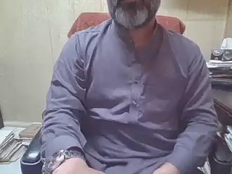 Snapshot of hairymaster95 chatting on September 16, 3:51 am hairymaster95 online show from September 16, 3:51 am