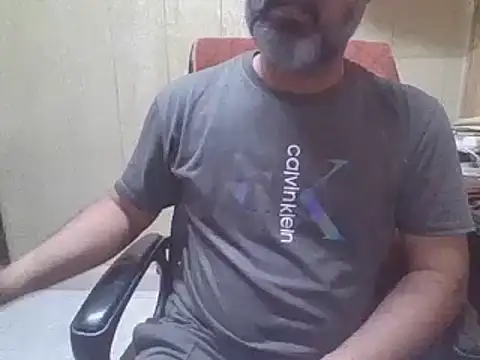 hairymaster95 online show from May 3, 6:51 am