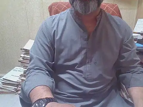 Snapshot of hairymaster95 chatting on October 8, 3:30 am hairymaster95 online show from October 8, 3:30 am