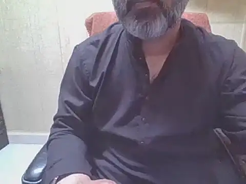 hairymaster95 online show from March 7, 8:10 am