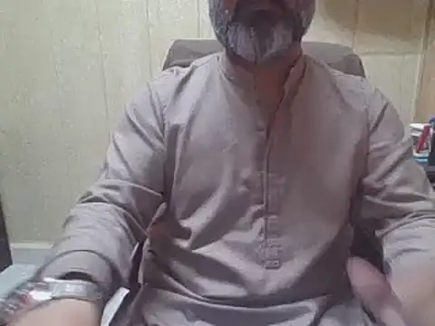 hairymaster95 online show from November 23, 6:56 am