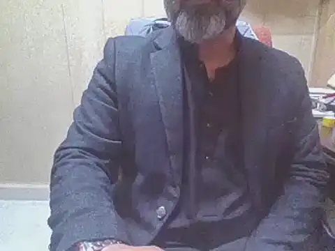 hairymaster95 online show from December 18, 4:17 am