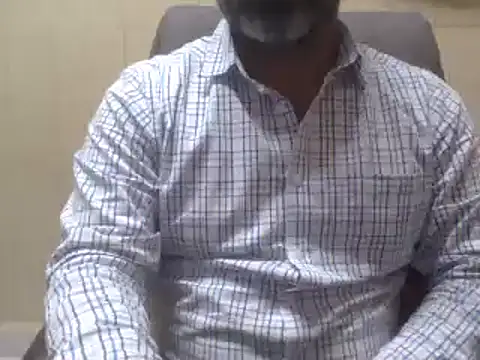 Snapshot of hairymaster95 chatting on February 21, 12:49 pm hairymaster95 online show from February 21, 12:49 pm