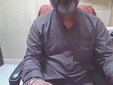 hairymaster95 online show from March 4, 8:11 am