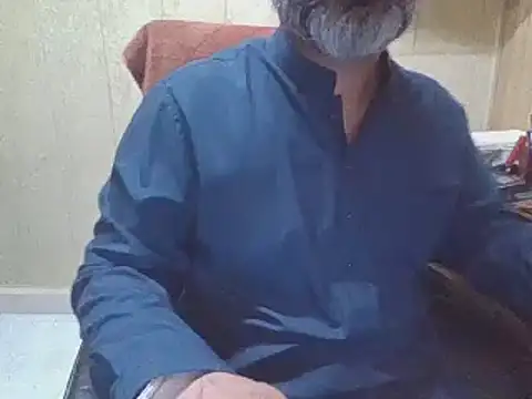 hairymaster95 online show from March 10, 6:50 am