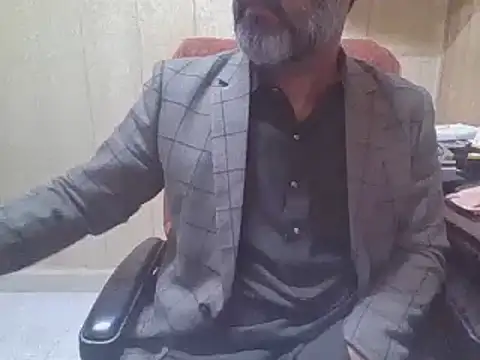 hairymaster95 online show from February 17, 4:10 am