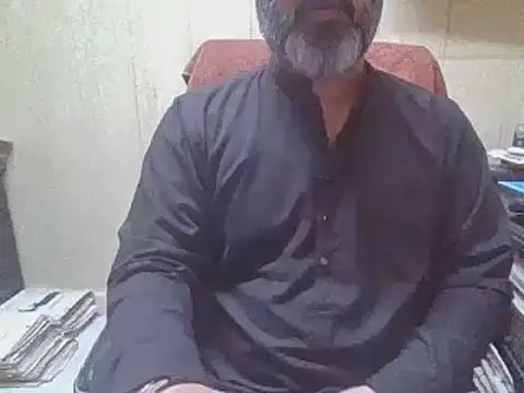 Snapshot of hairymaster95 chatting on September 23, 3:57 am hairymaster95 online show from September 23, 3:57 am