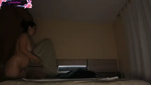 stefany miller77 online show from April 9, 4:47 am