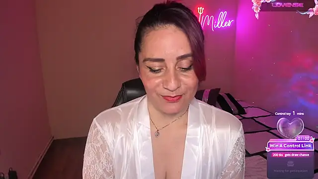 Snapshot of stefany_miller77 chatting on March 5, 1:28 pm stefany miller77 online show from March 5, 1:28 pm