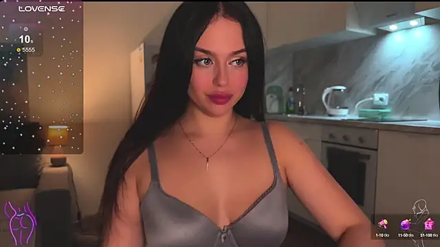 Snapshot of Megan_Nilson chatting on February 10, 7:07 pm Megan Nilson online show from February 10, 7:07 pm