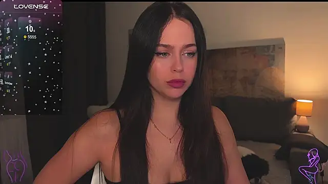 Snapshot of Megan_Nilson chatting on February 1, 3:50 pm Megan Nilson online show from February 1, 3:50 pm