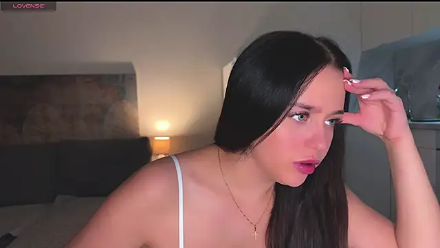 Snapshot of Megan_Nilson chatting on February 12, 6:30 pm Megan Nilson online show from February 12, 6:30 pm