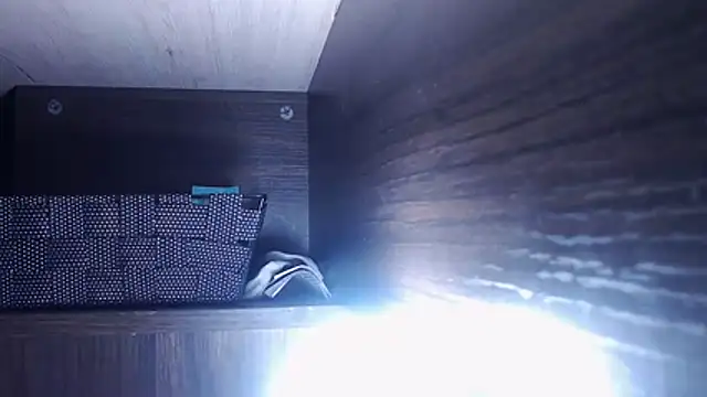 Snapshot of ErosFindomKing chatting on October 31, 5:26 am ErosFindomKing online show from October 31, 5:26 am