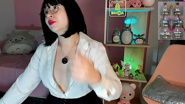 dolly saylor online show from April 9, 11:05 am