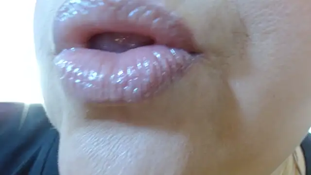 Kerly Doll online show from February 6, 12:23 pm