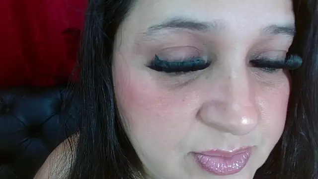 Kerly Doll online show from December 20, 1:14 pm