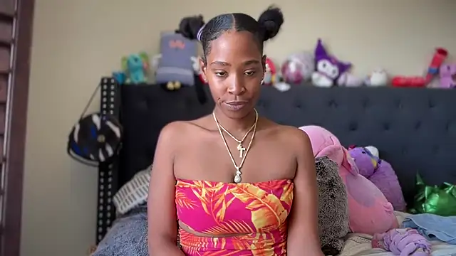 Cum2Charm online show from April 27, 7:01 pm