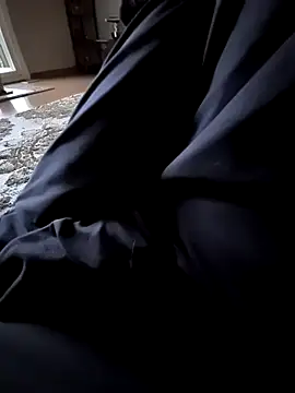 YourPersonall online show from November 22, 10:19 pm