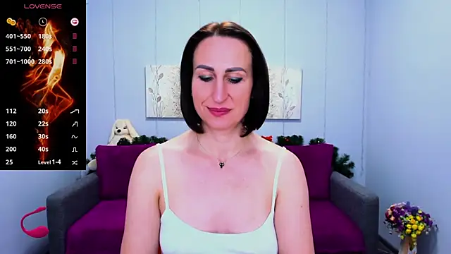 Nia Smithh online show from January 11, 1:11 pm