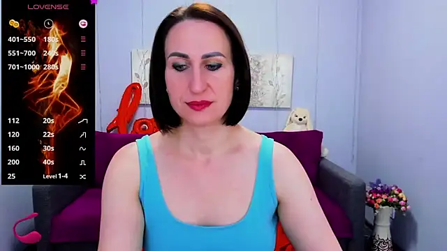 Nia Smithh online show from March 20, 1:15 pm