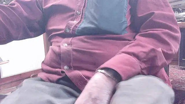 Snapshot of HaraldGermany chatting on December 1, 6:09 pm HaraldGermany online show from December 1, 6:09 pm