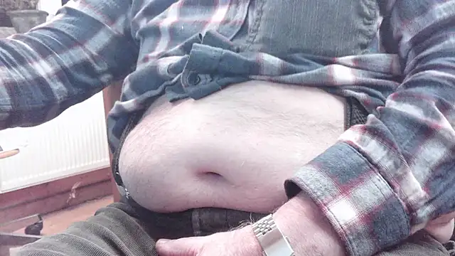 Snapshot of HaraldGermany chatting on October 21, 5:23 pm HaraldGermany online show from October 21, 5:23 pm