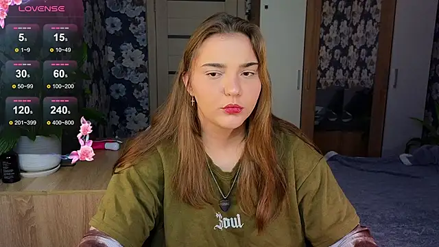  momiji  online show from November 15, 9:24 am