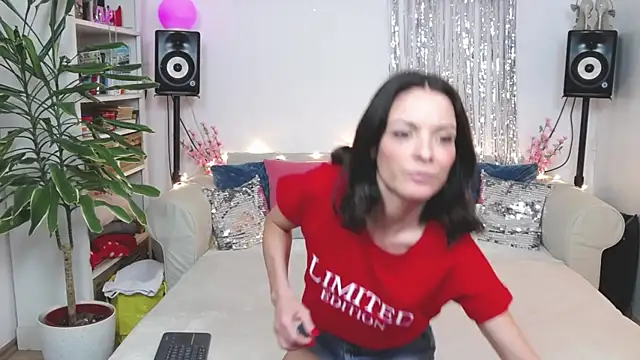 JaneDejaySC online show from June 10, 7:15 pm