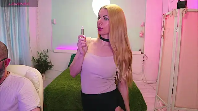 AlisaAleksandr online show from April 23, 2:51 pm