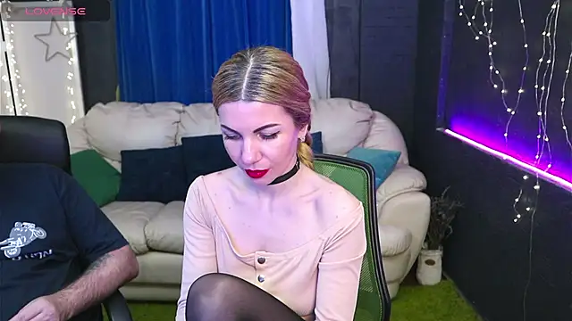 AlisaAleksandr online show from March 11, 8:20 pm