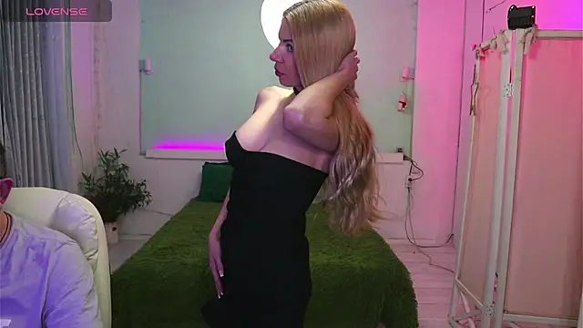 AlisaAleksandr online show from March 13, 7:08 pm