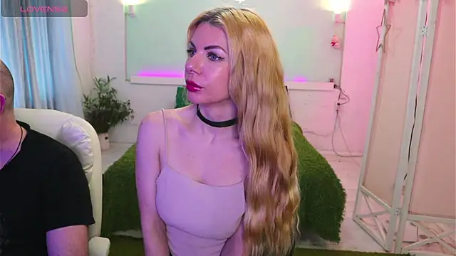 AlisaAleksandr online show from February 20, 2:30 pm