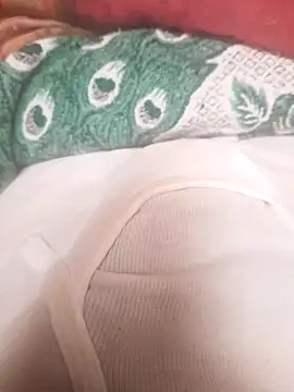 Ummfuss1 online show from April 15, 1:59 pm