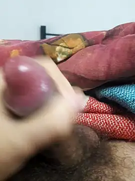 Snapshot of Ummfuss1 chatting on February 8, 12:50 pm Ummfuss1 online show from February 8, 12:50 pm