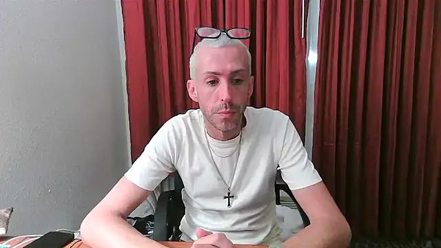 smokenstrokex online show from November 8, 1:09 am