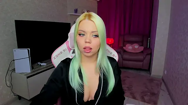 EnergyBunny 1 online show from March 14, 7:20 pm