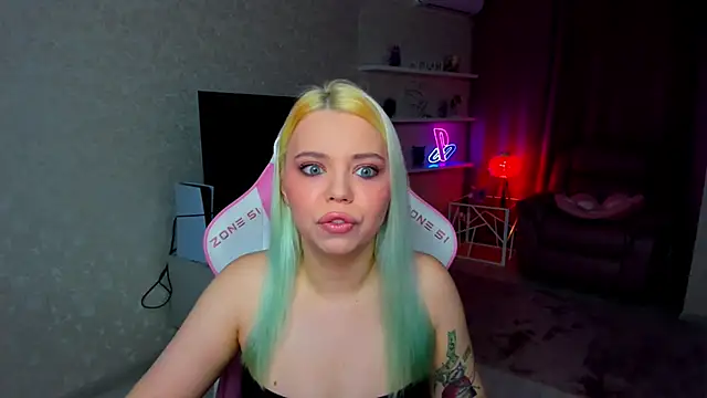 EnergyBunny 1 online show from November 29, 5:24 pm