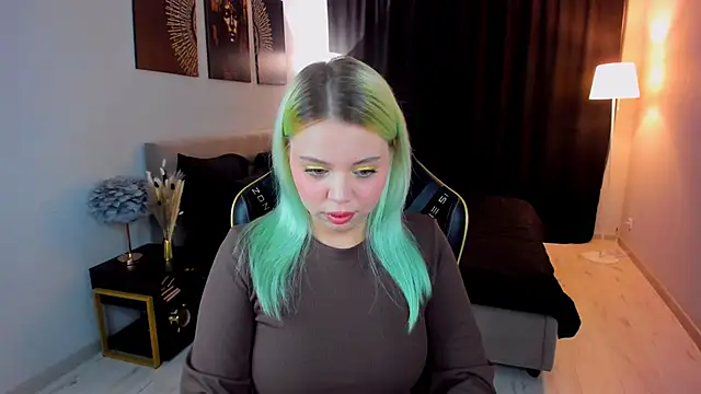 EnergyBunny 1 online show from November 14, 7:39 pm