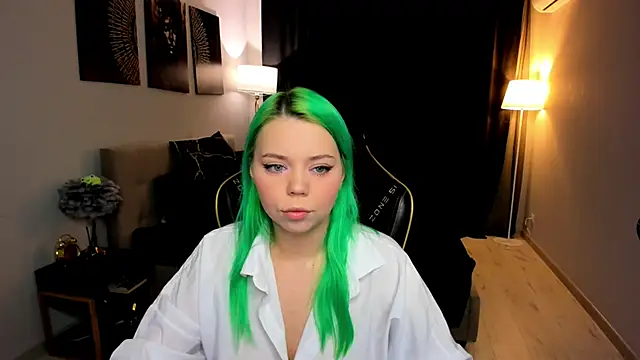 EnergyBunny 1 online show from February 22, 7:15 pm