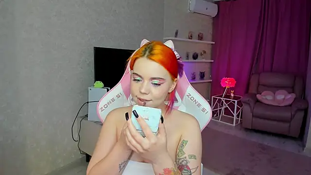 EnergyBunny 1 online show from May 26, 5:22 pm
