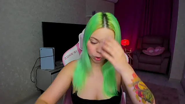 EnergyBunny 1 online show from February 11, 7:25 pm