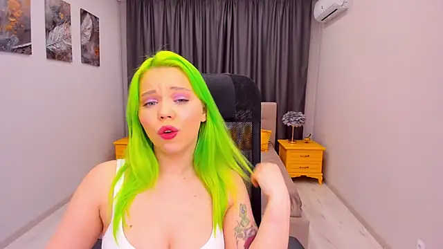 EnergyBunny 1 online show from March 16, 2:10 am